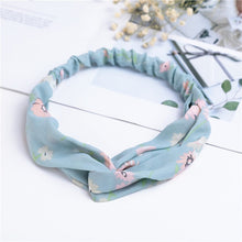 Load image into Gallery viewer, Bohemian print headband
