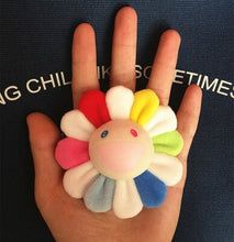Загрузить изображение в средство просмотра галереи, Cute sun flower smiley brooch
