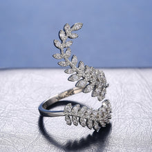 Load image into Gallery viewer, Elegant Fallen Leaf Crystal Ring
