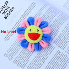 Загрузить изображение в средство просмотра галереи, Cute sun flower smiley brooch

