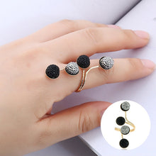 Загрузить изображение в средство просмотра галереи, Large pearl hollow exaggerated design ring
