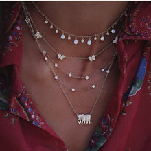 Load image into Gallery viewer, Fashion golden crystal star necklace
