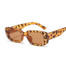 Load image into Gallery viewer, Small rectangular retro sunglasses
