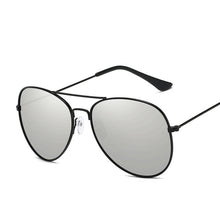 Загрузить изображение в средство просмотра галереи, Retro outdoor driving sunglasses
