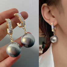 Load image into Gallery viewer, Oversized Pearl Earrings
