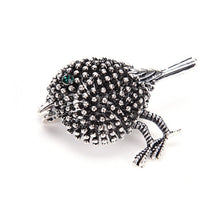 Загрузить изображение в средство просмотра галереи, Insect brooch
