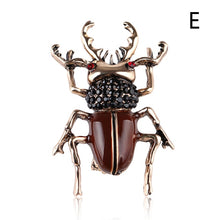 Загрузить изображение в средство просмотра галереи, Insect brooch
