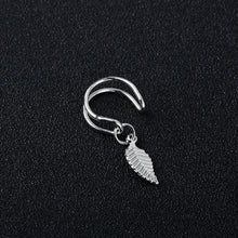 Load image into Gallery viewer, Crystal flower drop earrings
