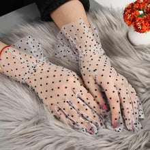 Load image into Gallery viewer, Lace spotted mittens
