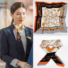 Load image into Gallery viewer, Silk print square scarf
