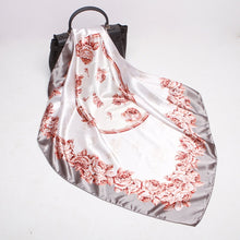 Загрузить изображение в средство просмотра галереи, 90*90 cm soft fashionable headscarf
