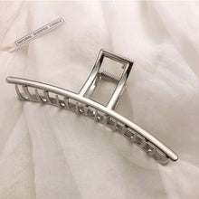 Load image into Gallery viewer, Geometric metal hairpin
