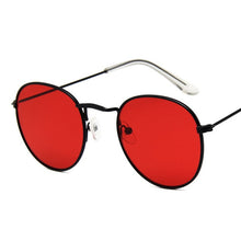 Загрузить изображение в средство просмотра галереи, Classic small frame round modal sunglasses

