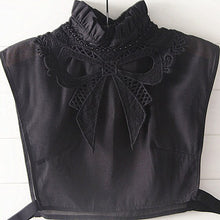 Load image into Gallery viewer, Beaded detachable collar
